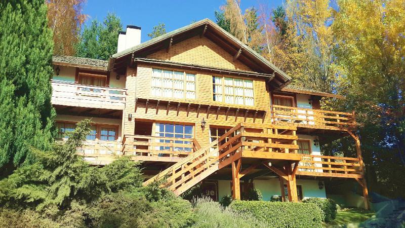 Pailahue Cabanas Lodge San Carlos de Bariloche Exterior photo