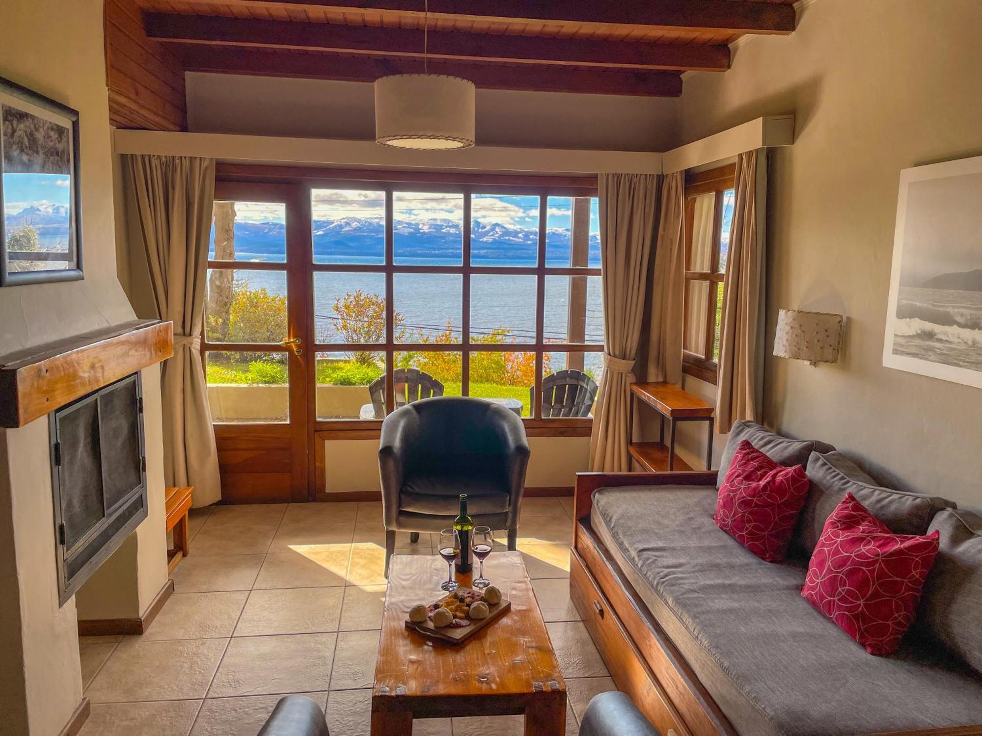 Pailahue Cabanas Lodge San Carlos de Bariloche Exterior photo
